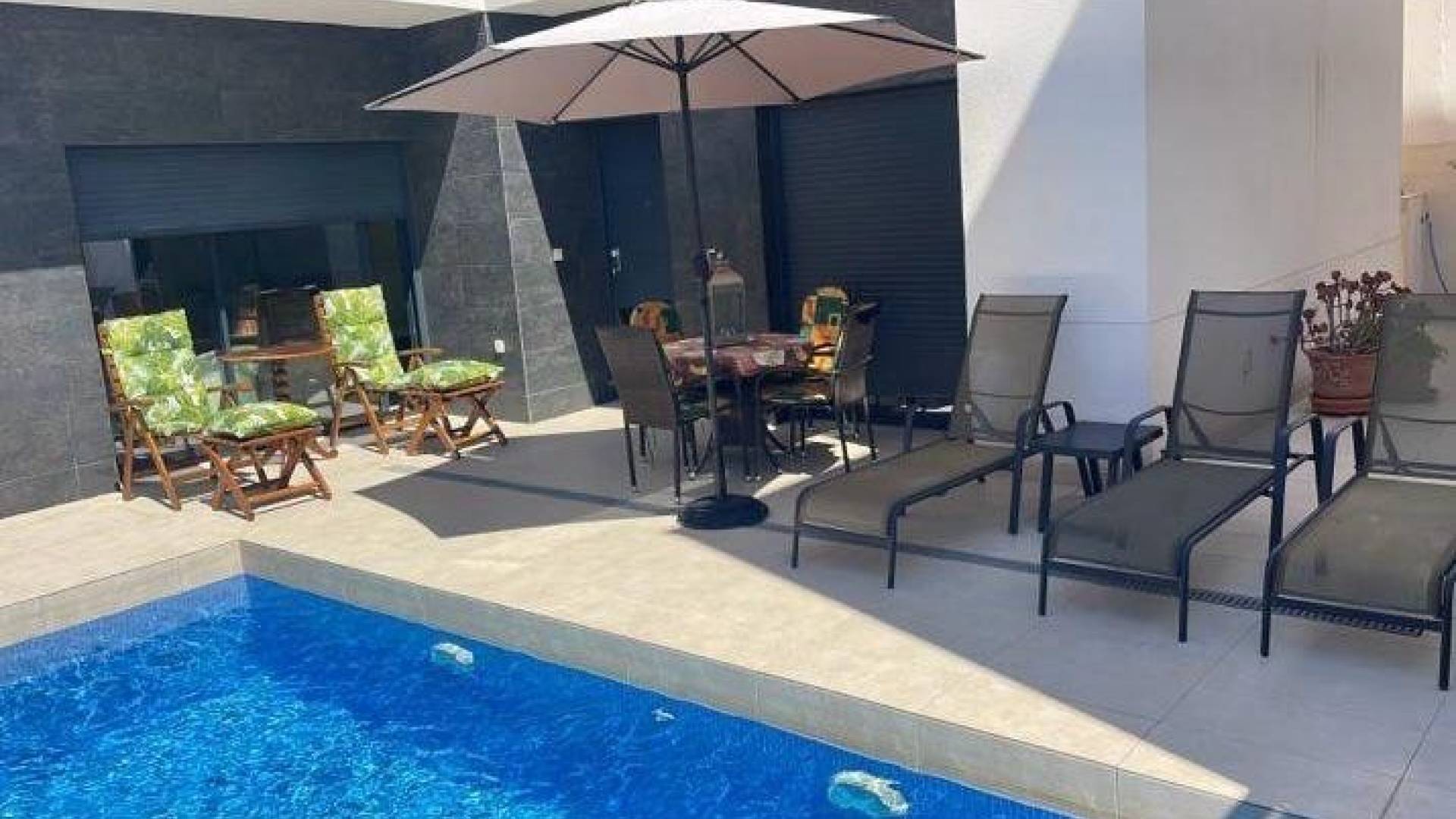 Second hand - Independent villa - Benijofar