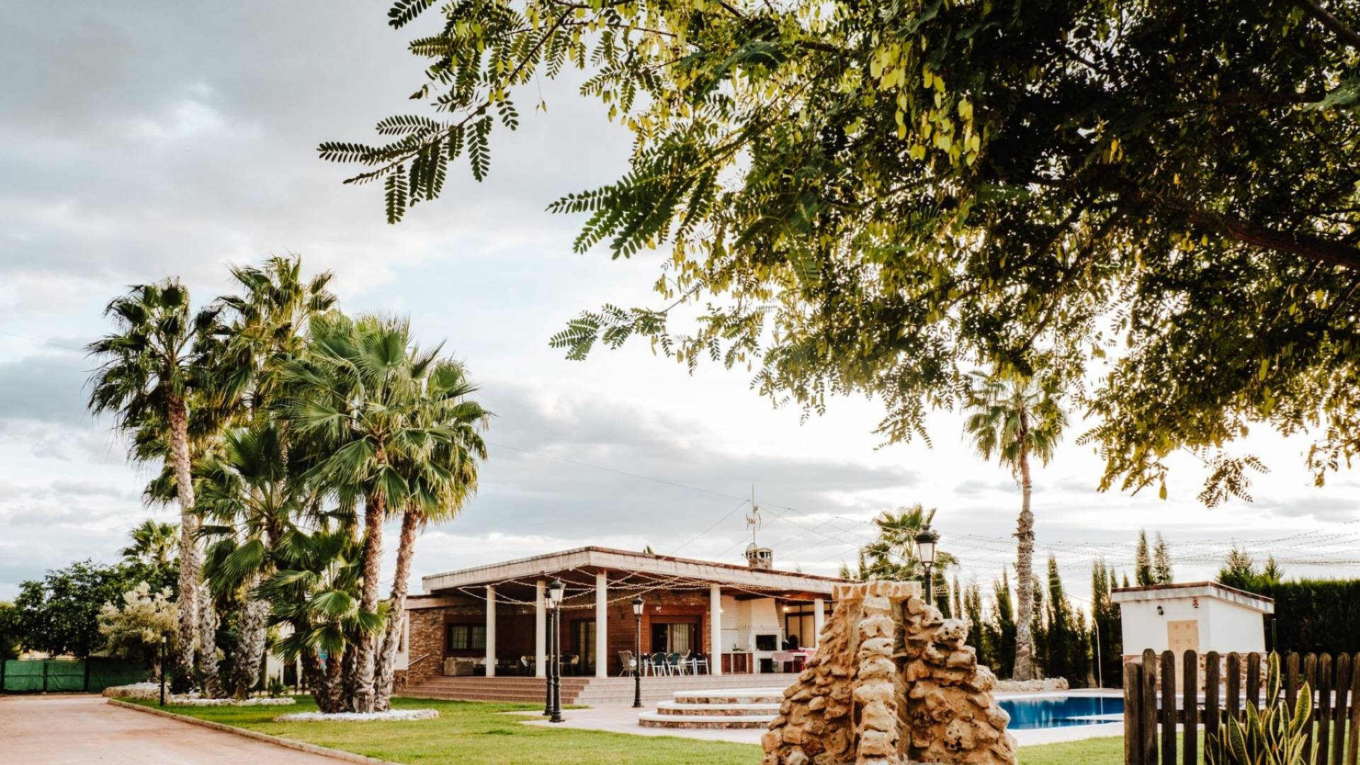 Second hand - Independent villa - Catral