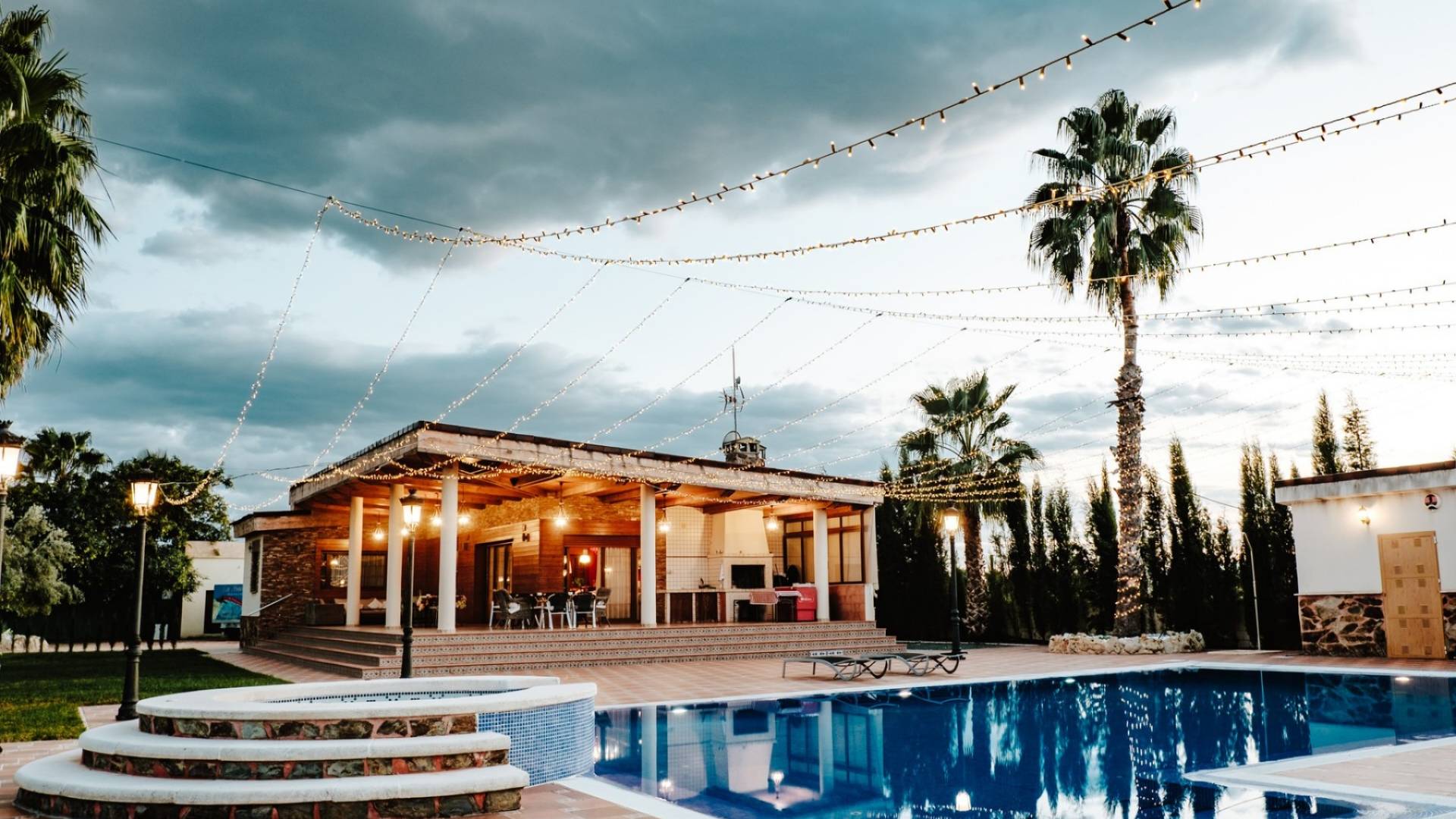 Second hand - Independent villa - Catral