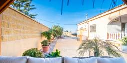 Second hand - Independent villa - Catral