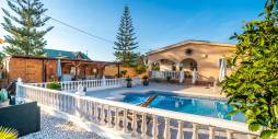 Second hand - Independent villa - Catral