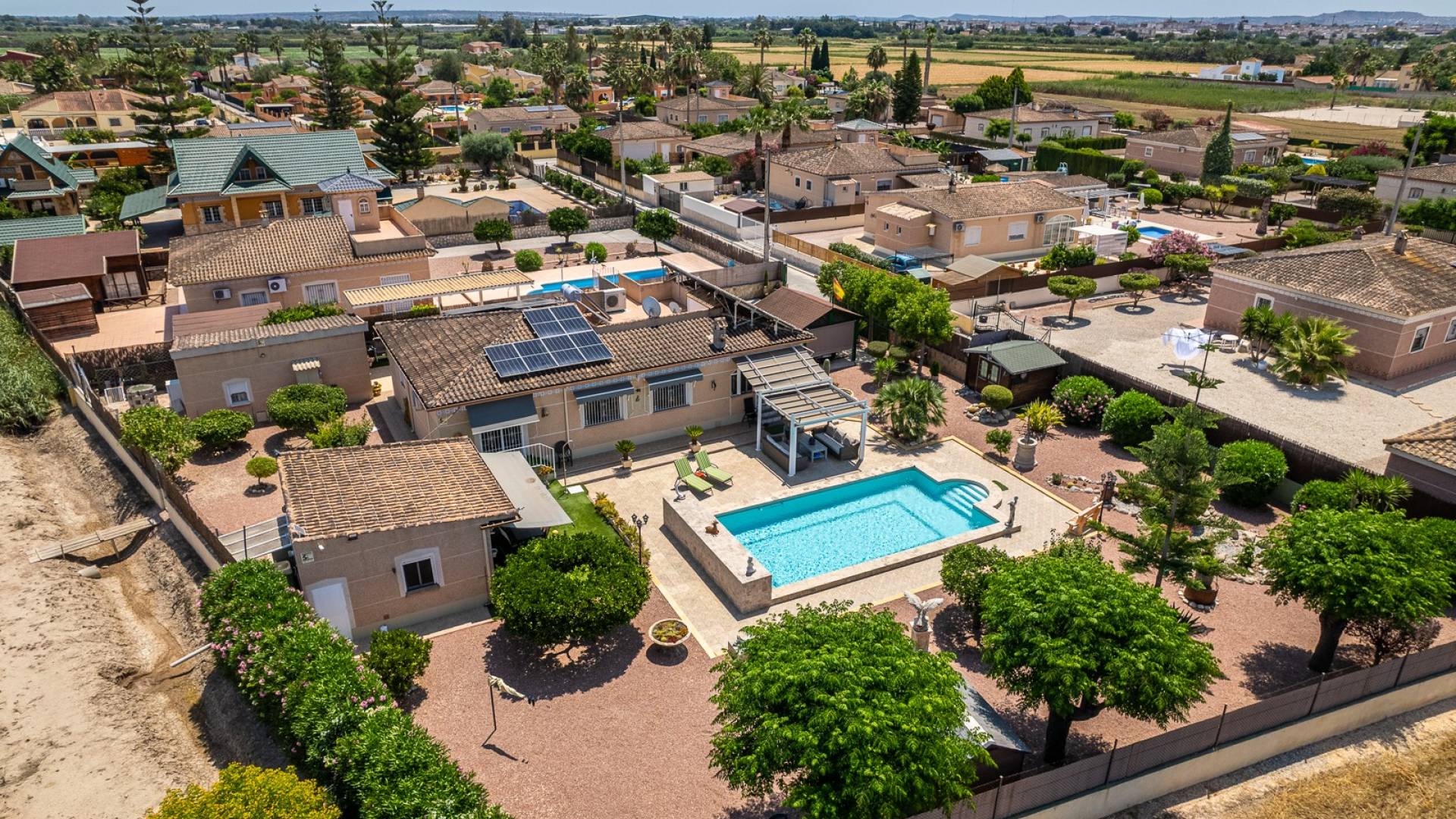 Second hand - Independent villa - Catral