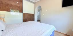 Second hand - Independent villa - Catral