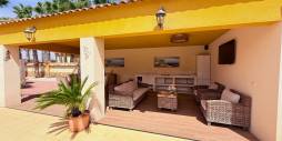 Second hand - Independent villa - Catral