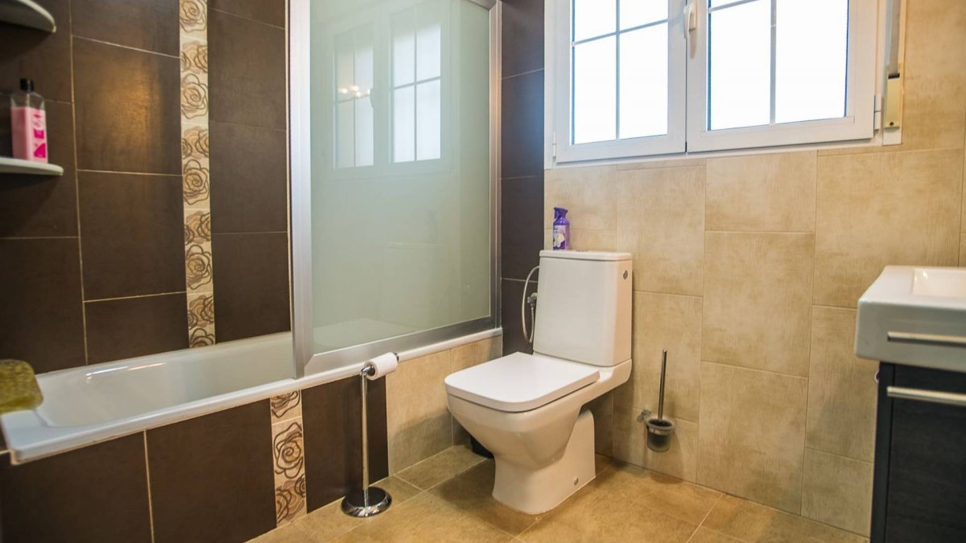 Second hand - Independent villa - Catral