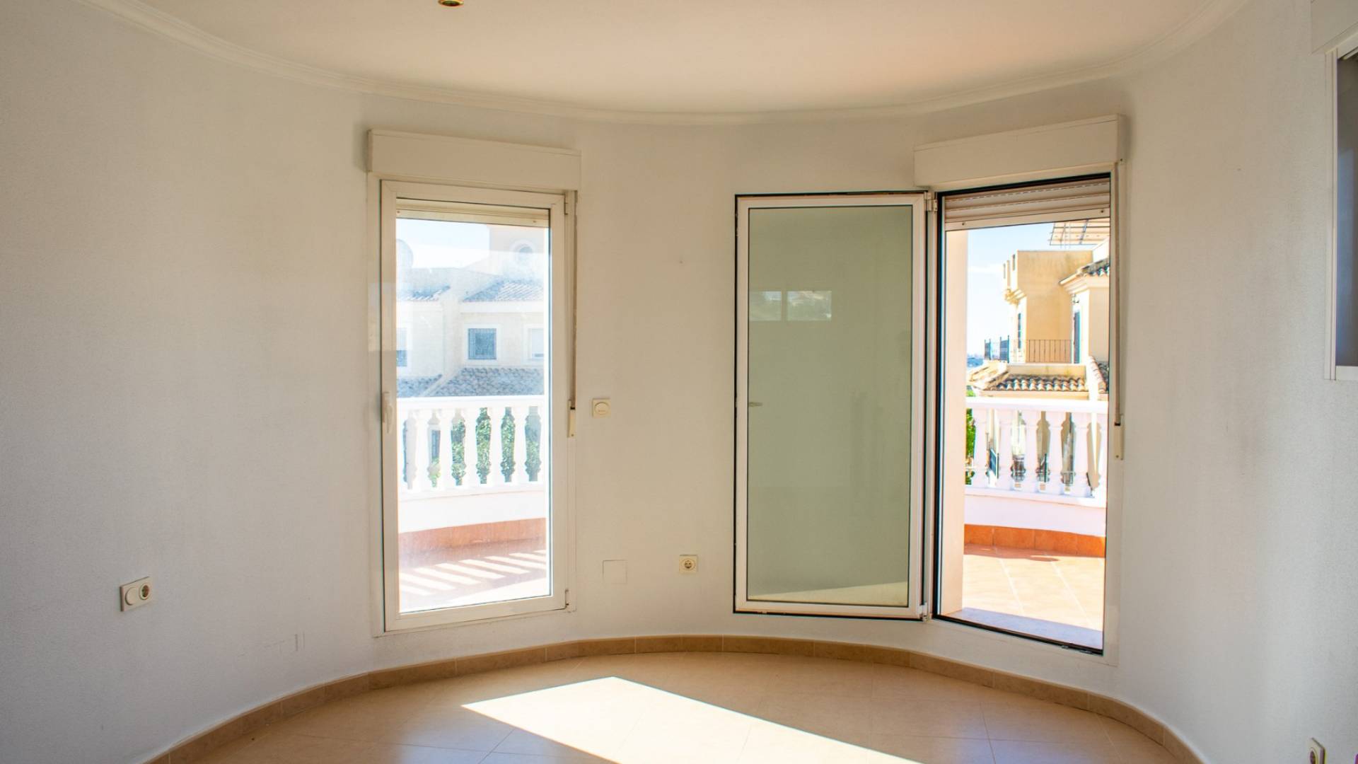 Second hand - Independent villa - Ciudad Quesada