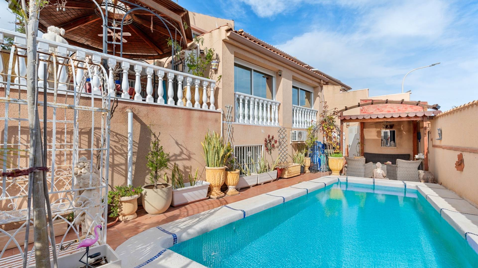 Second hand - Independent villa - Ciudad Quesada