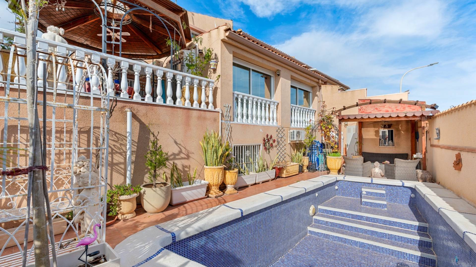 Second hand - Independent villa - Ciudad Quesada