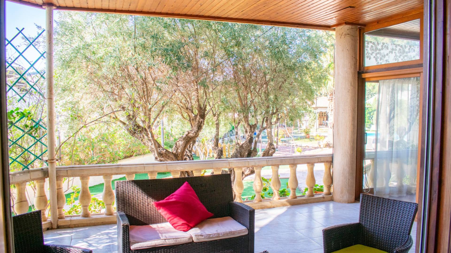 Second hand - Independent villa - Crevillente