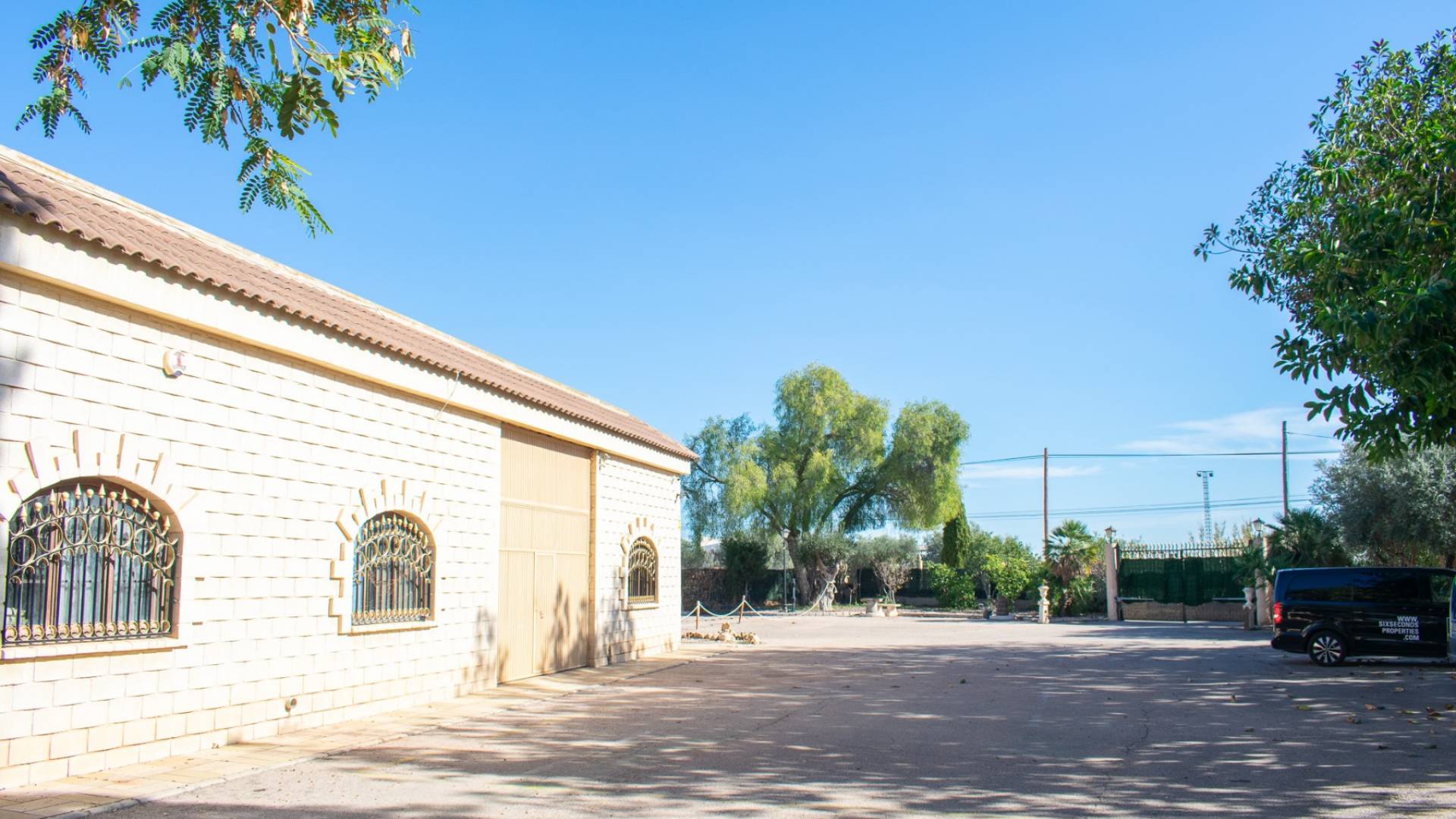 Second hand - Independent villa - Crevillente