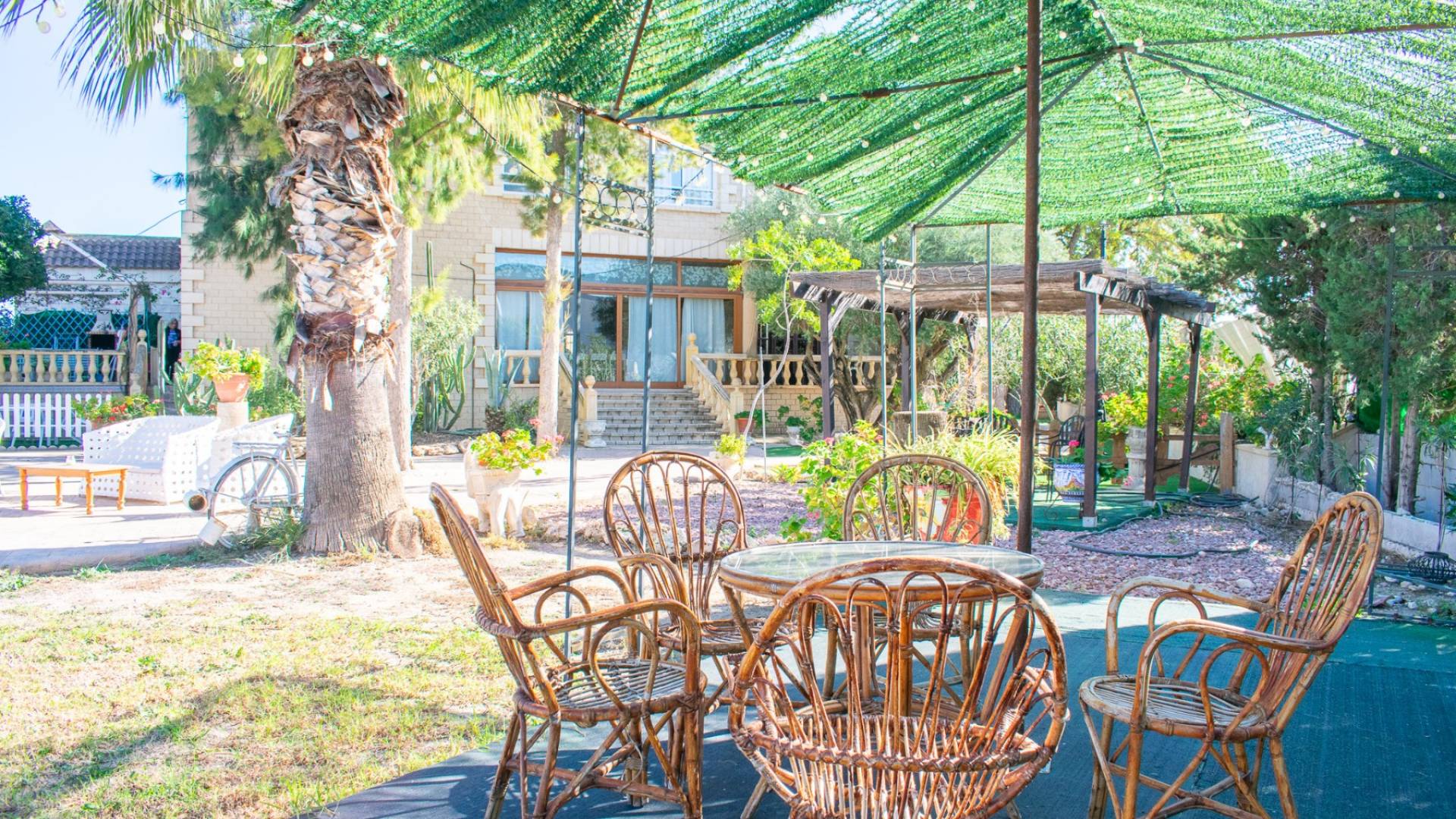 Second hand - Independent villa - Crevillente