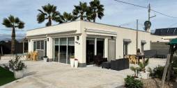 Second hand - Independent villa - Crevillente