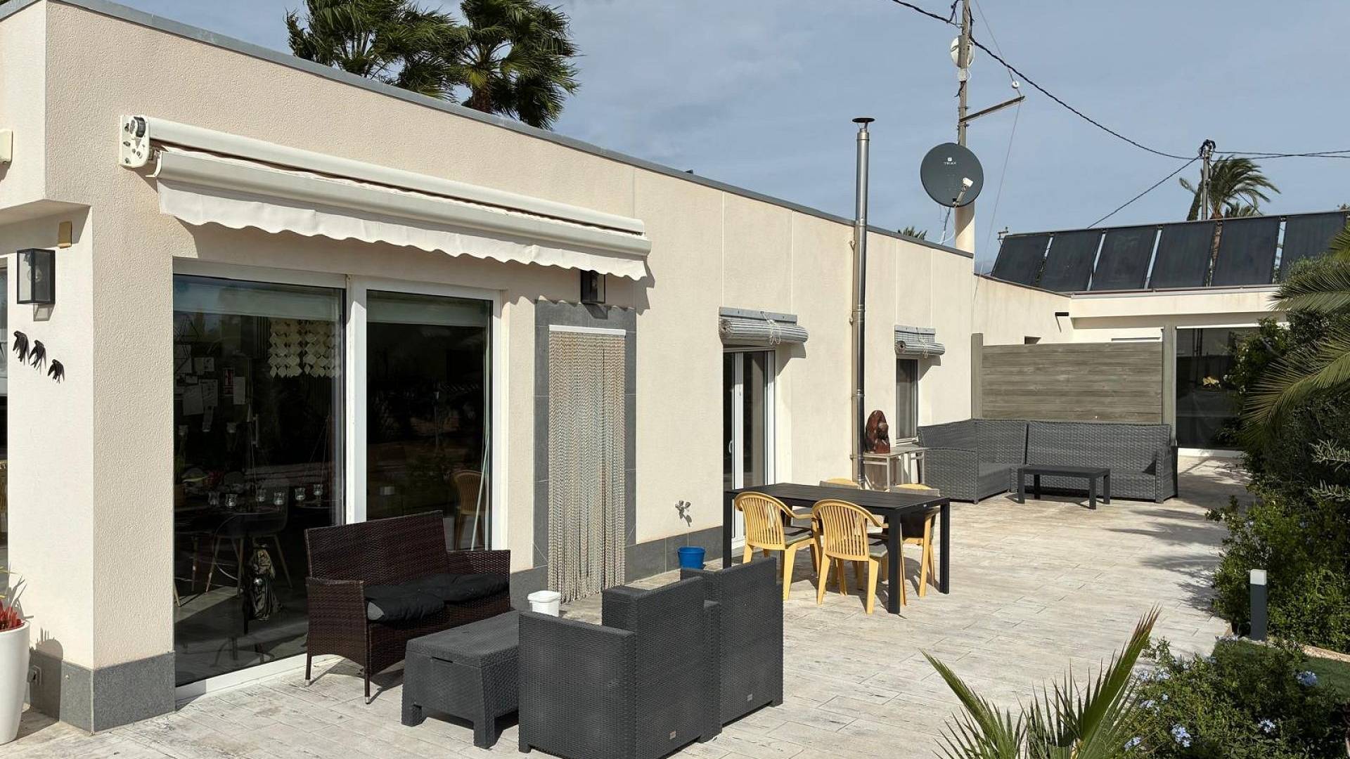 Second hand - Independent villa - Crevillente