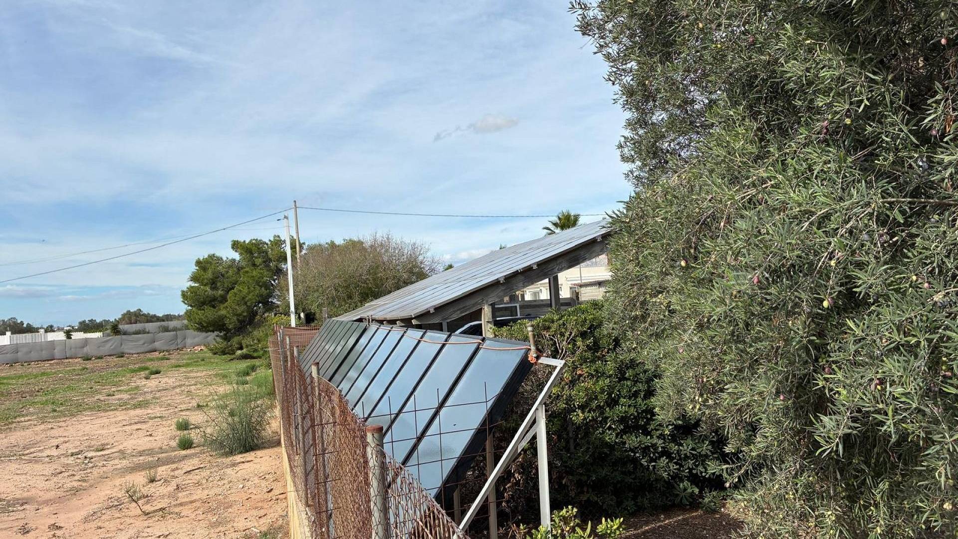 Second hand - Independent villa - Crevillente