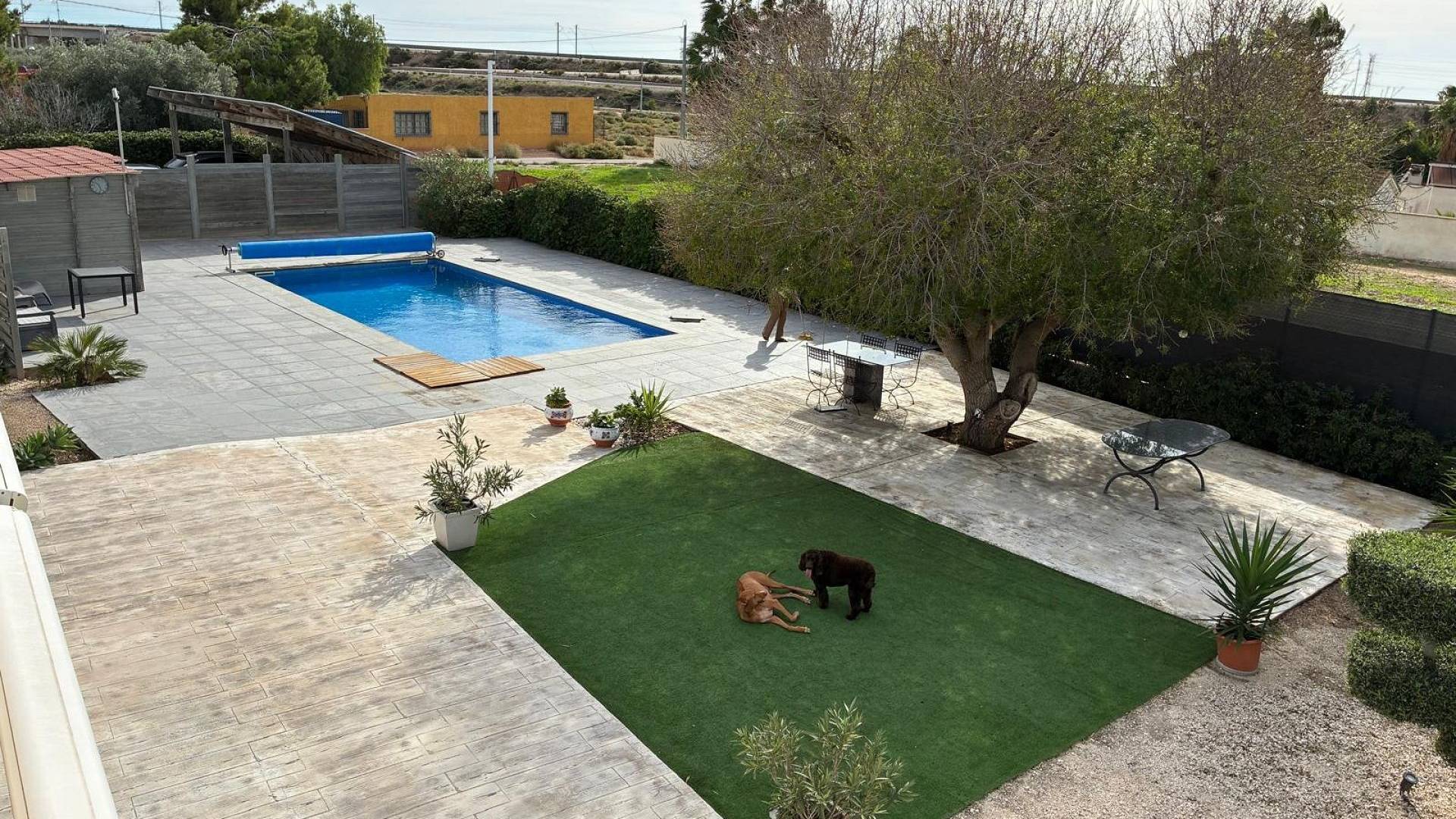 Second hand - Independent villa - Crevillente