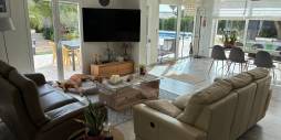 Second hand - Independent villa - Crevillente