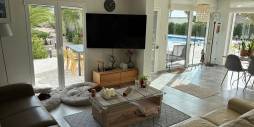 Second hand - Independent villa - Crevillente