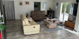 Second hand - Independent villa - Crevillente