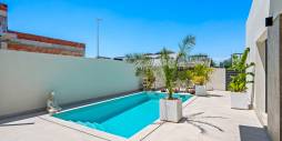 Second hand - Independent villa - Daya Nueva