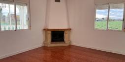 Second hand - Independent villa - Dolores