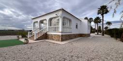 Second hand - Independent villa - Dolores