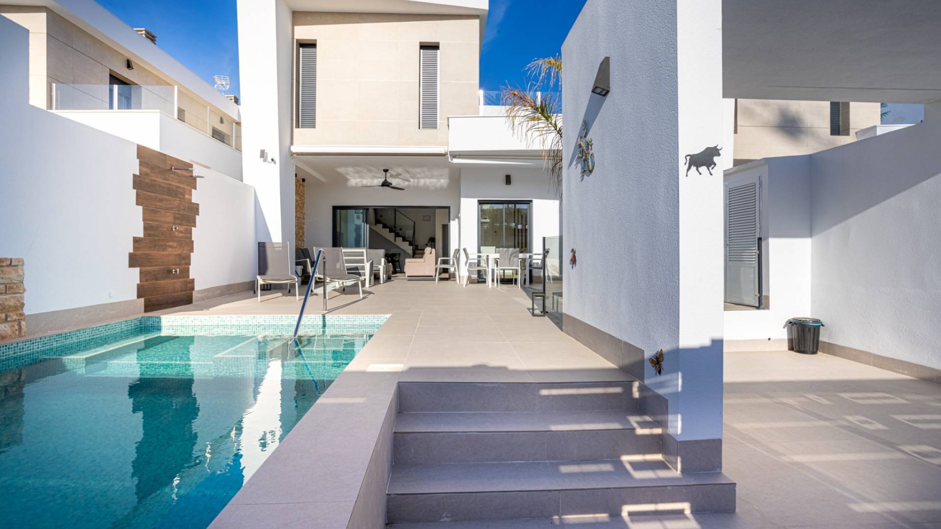 Second hand - Independent villa - Dolores