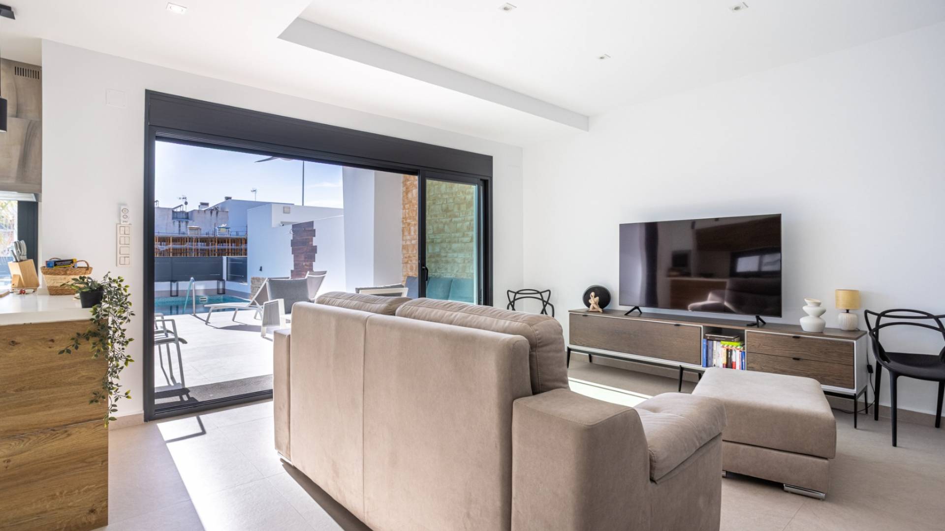 Second hand - Independent villa - Dolores