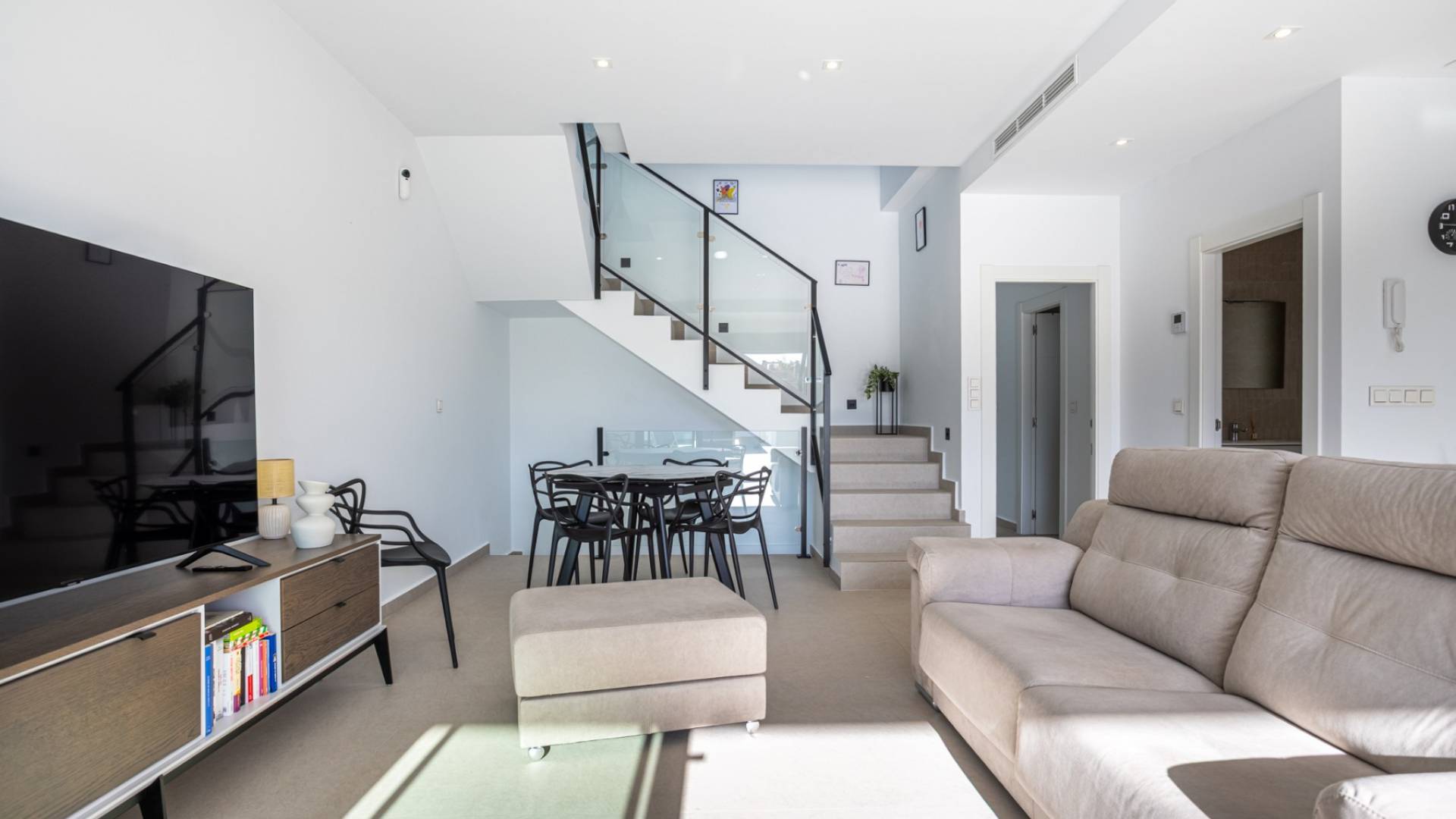 Second hand - Independent villa - Dolores