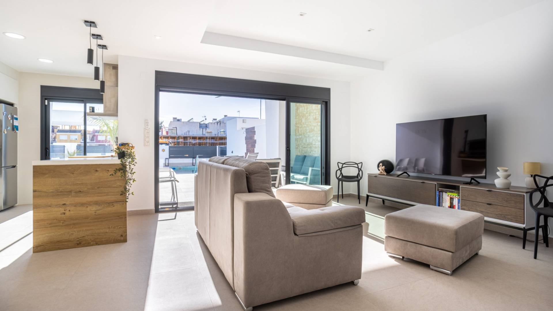 Second hand - Independent villa - Dolores