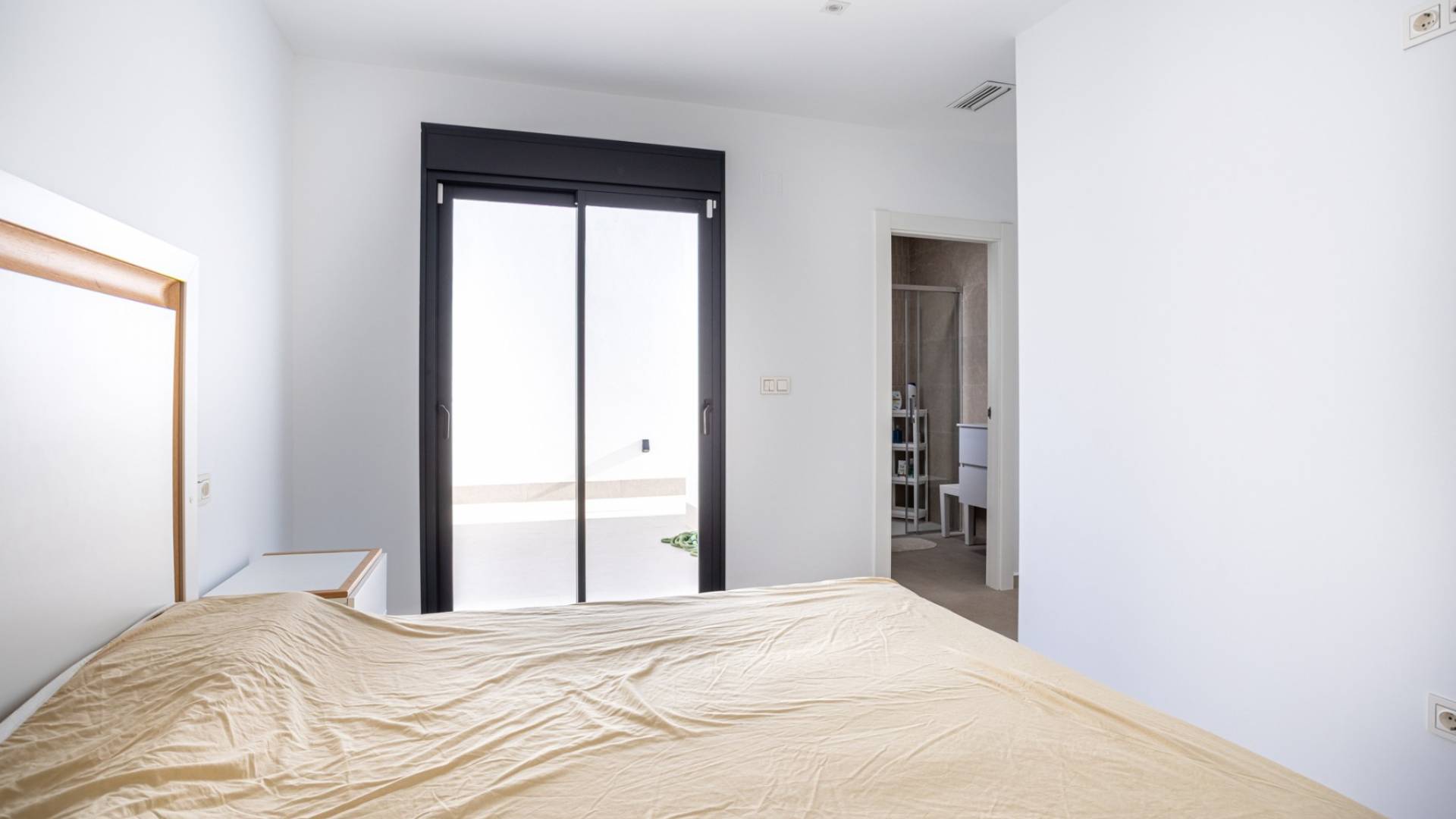 Second hand - Independent villa - Dolores