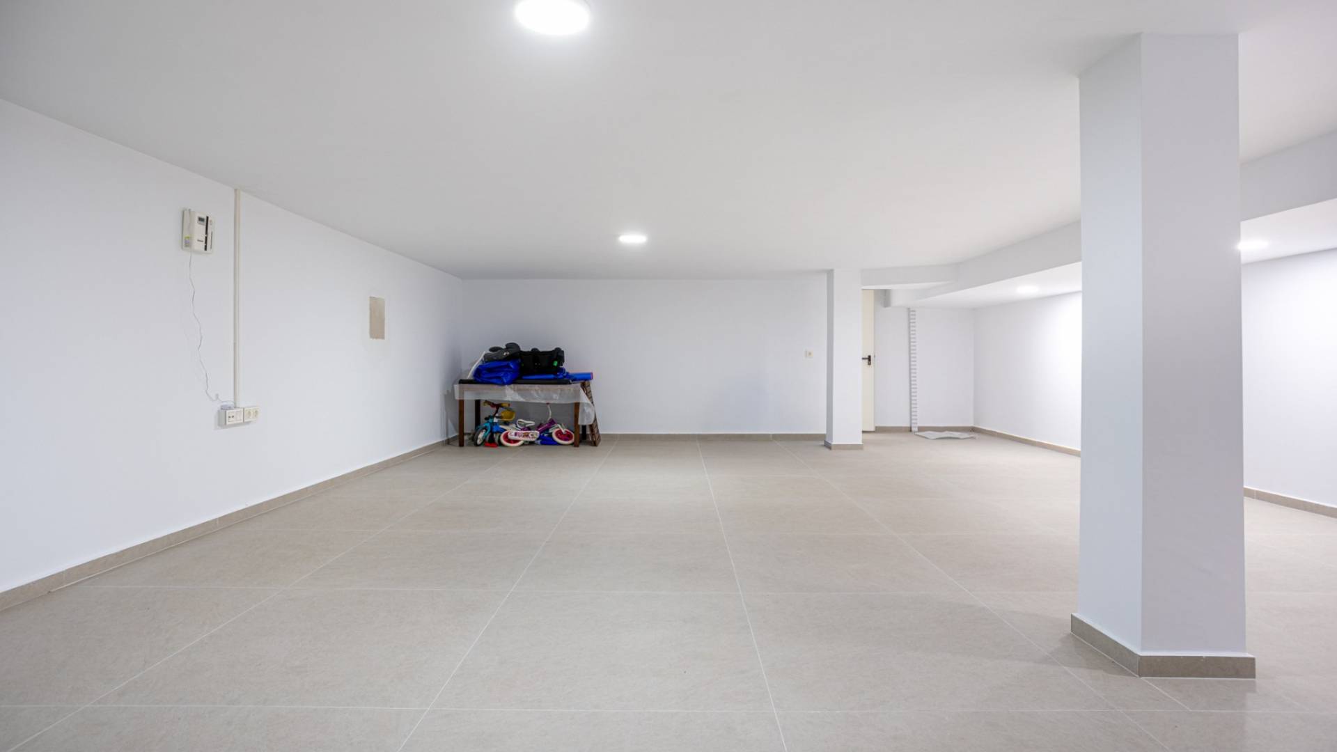 Second hand - Independent villa - Dolores