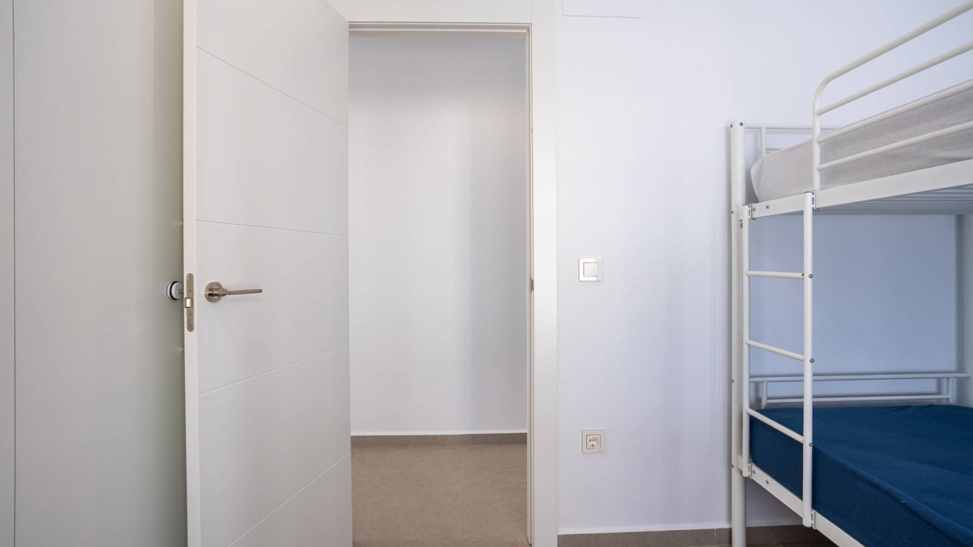 Second hand - Independent villa - Dolores