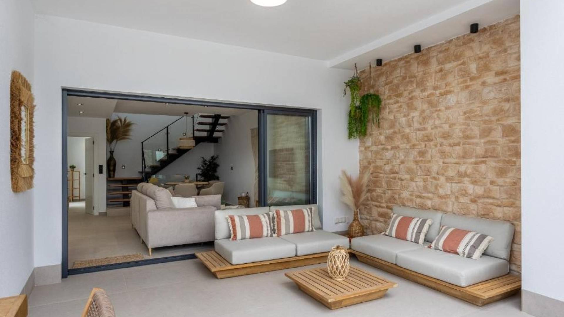 Second hand - Independent villa - Dolores