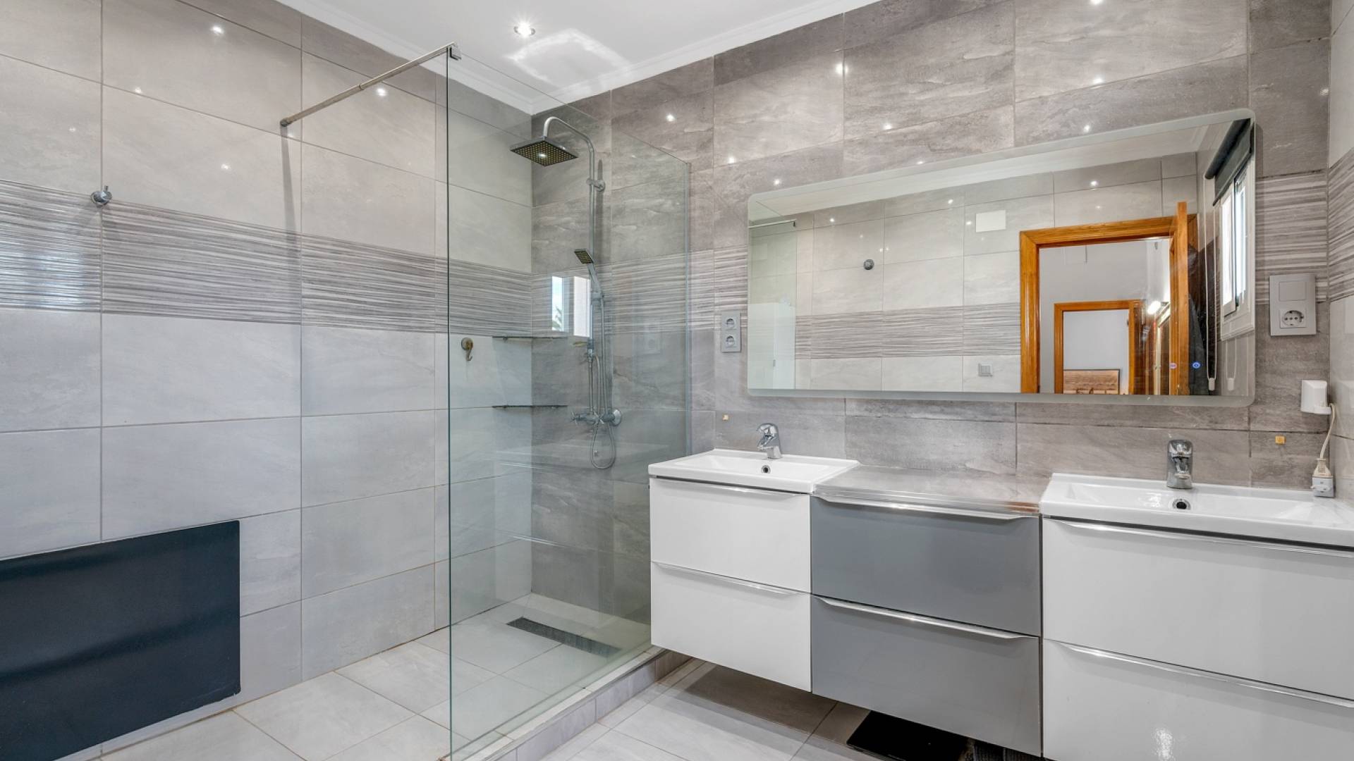 Second hand - Independent villa - Elche - Elche/Elx