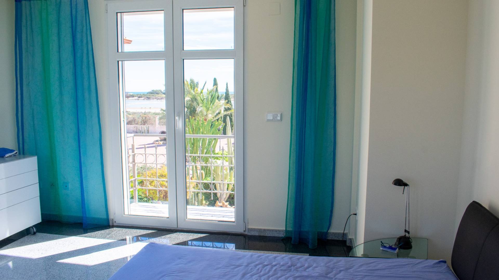 Second hand - Independent villa - Elche - LA MARINA