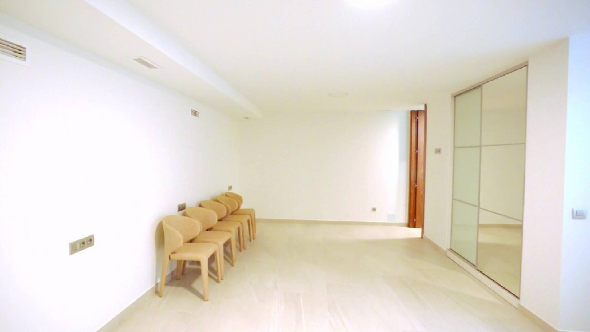 Second hand - Independent villa - Finestrat - Golf Bahía