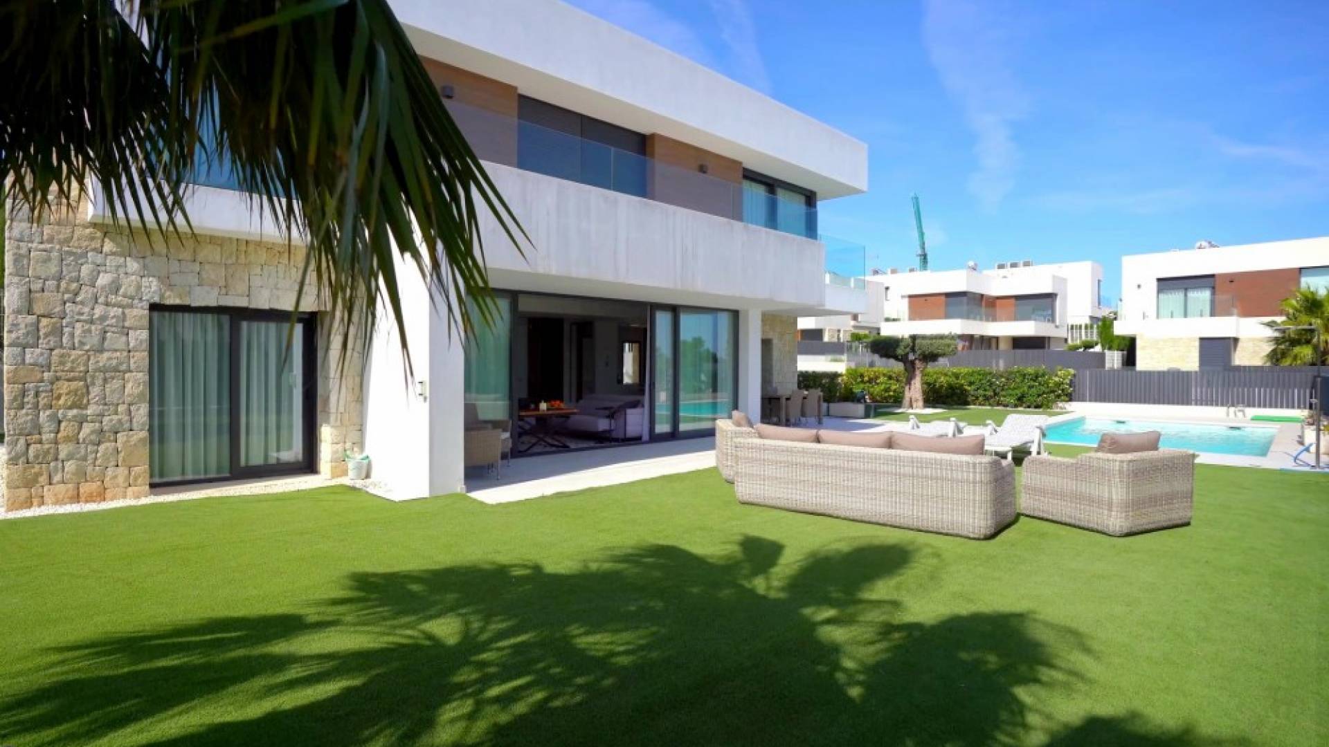 Second hand - Independent villa - Finestrat - Golf Bahía