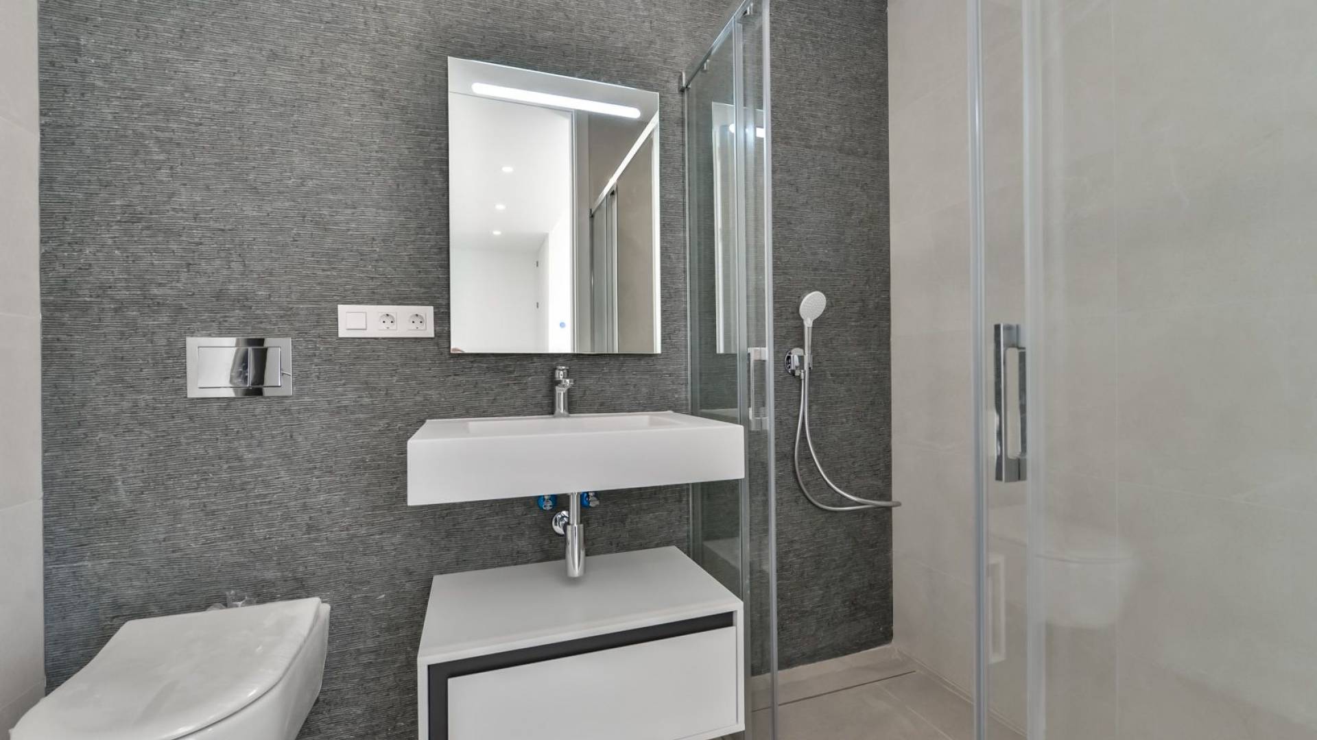 Second hand - Independent villa - Finestrat