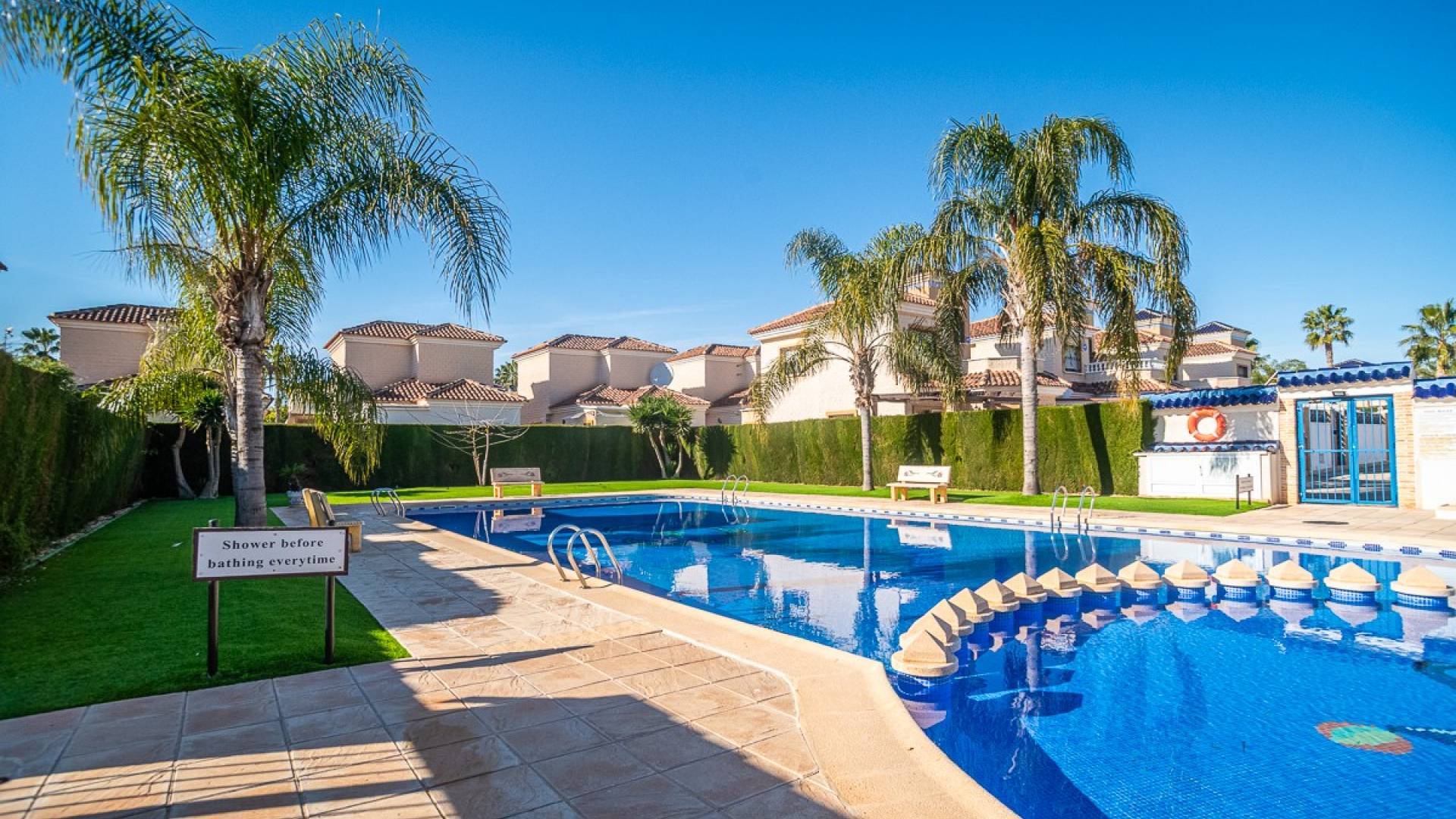 Second hand - Independent villa - GUARDAMAR DEL SEGURA - EL RASO