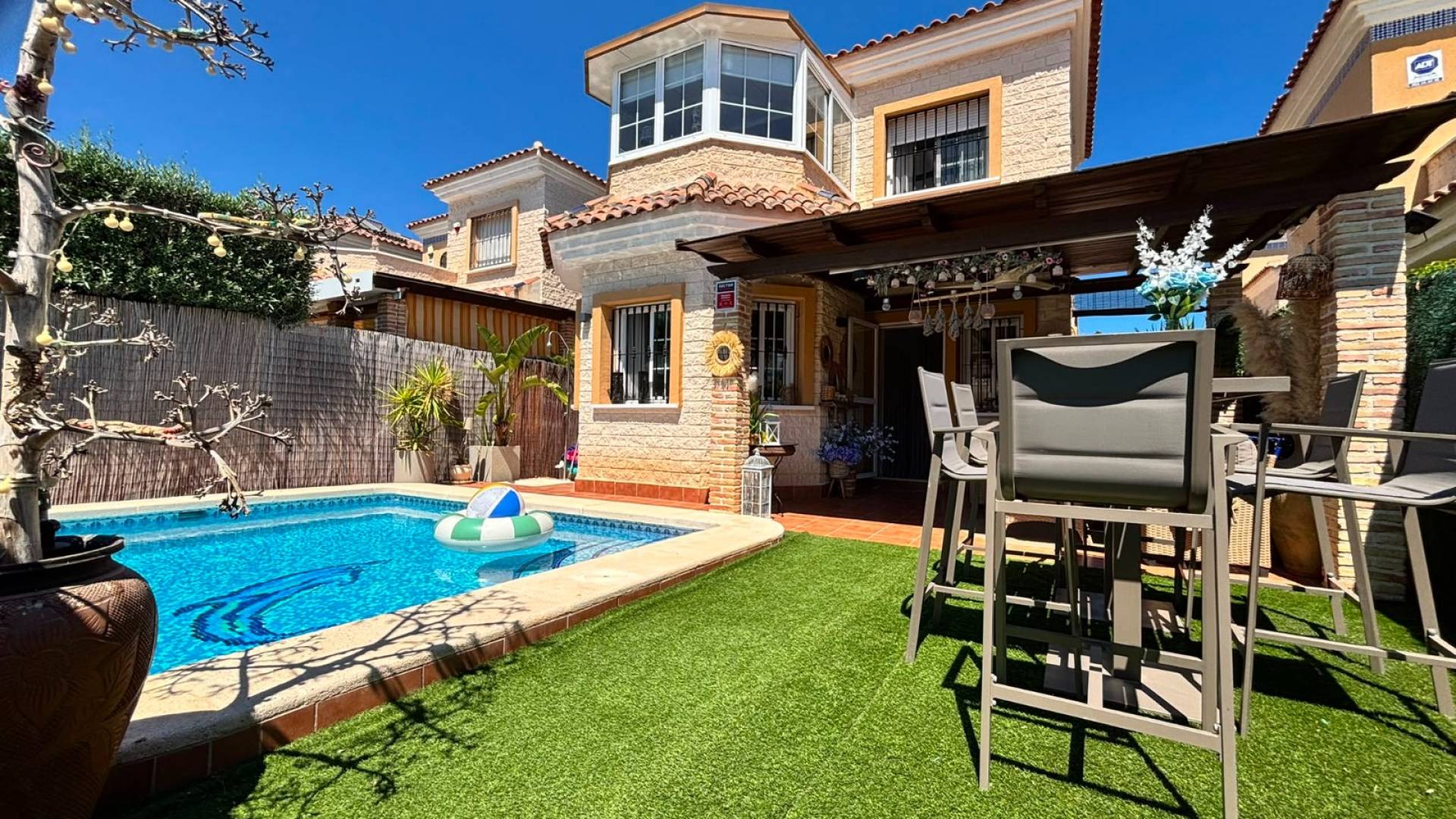 Second hand - Independent villa - Guardamar del Segura