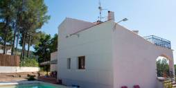 Second hand - Independent villa - Ibi
