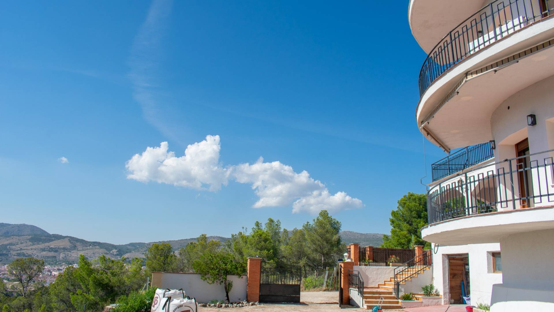 Second hand - Independent villa - Ibi