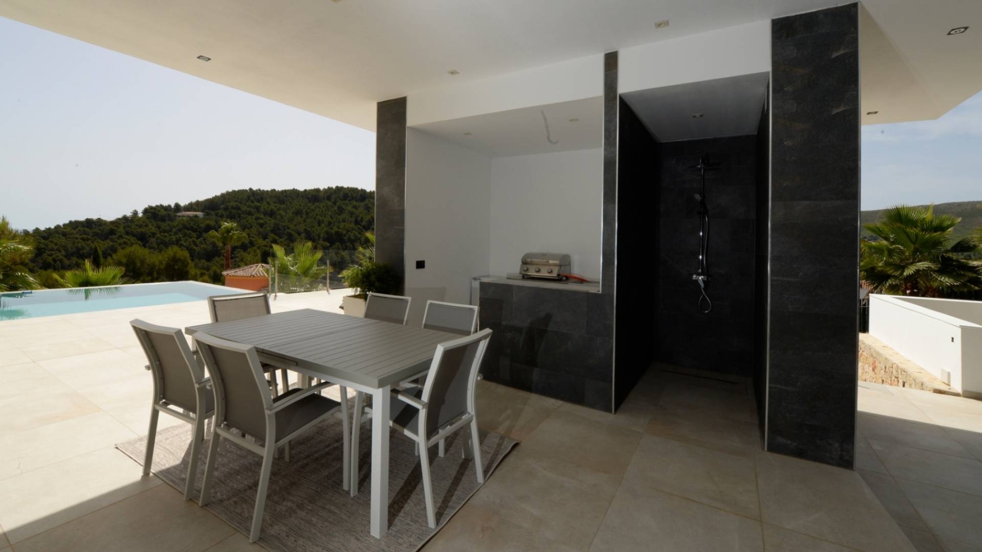 Second hand - Independent villa - Jávea