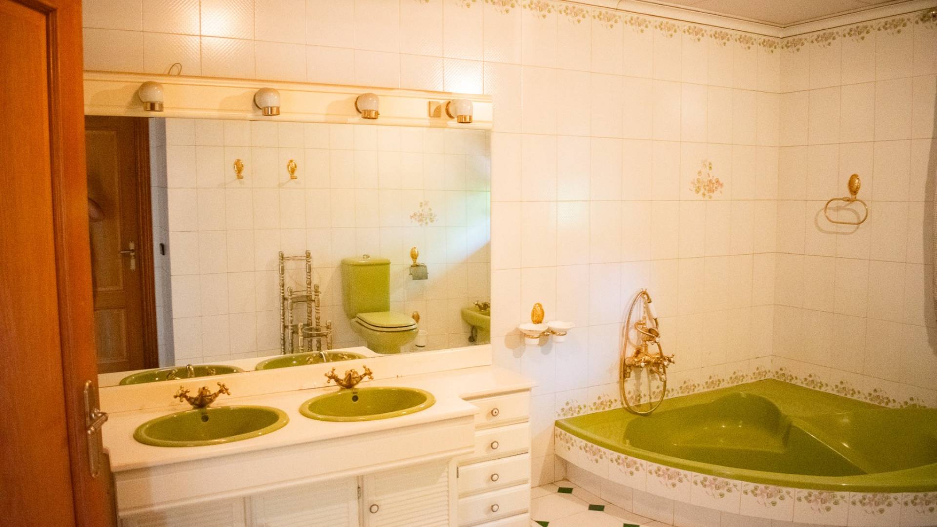 Second hand - Independent villa - Llano de brujas