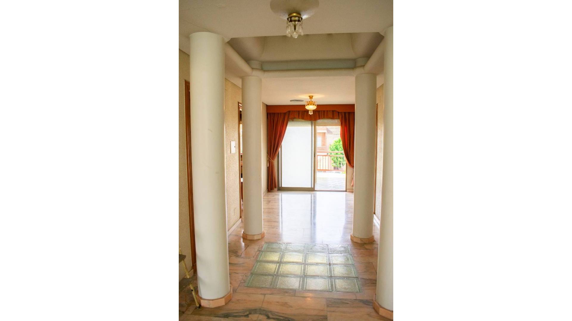 Second hand - Independent villa - Llano de brujas