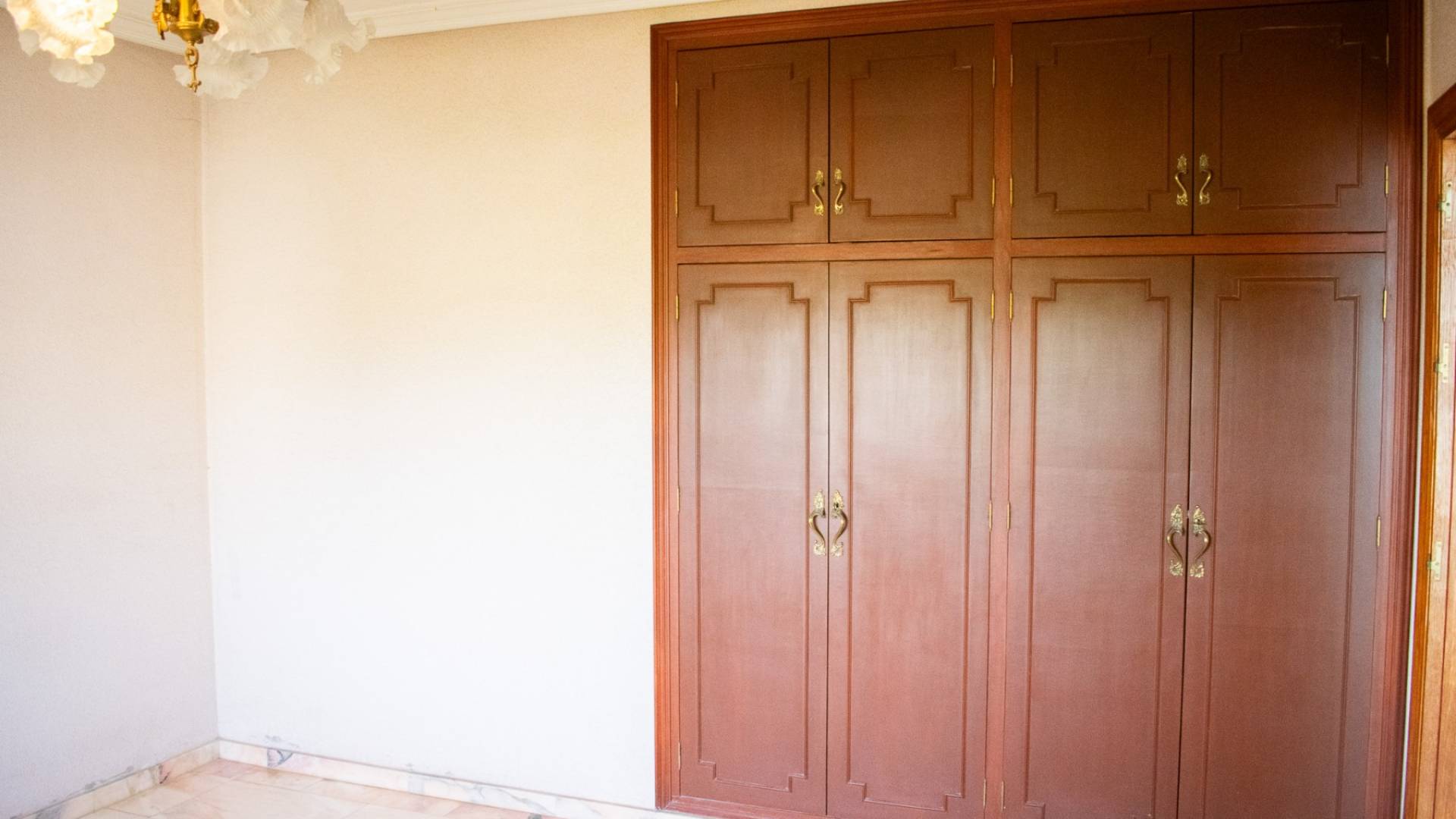 Second hand - Independent villa - Llano de brujas