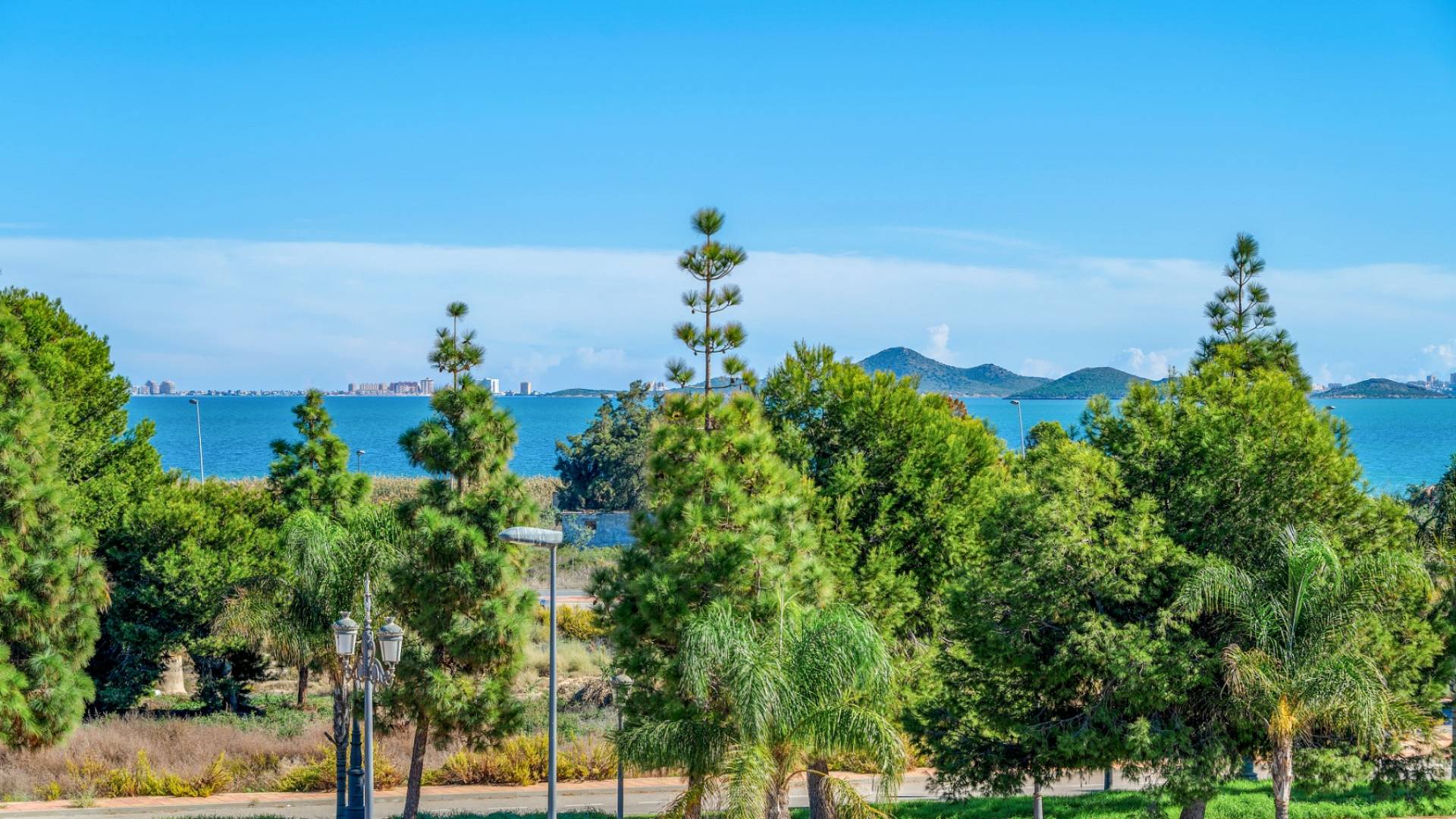 Second hand - Independent villa - Los Alcazares - Serena Golf