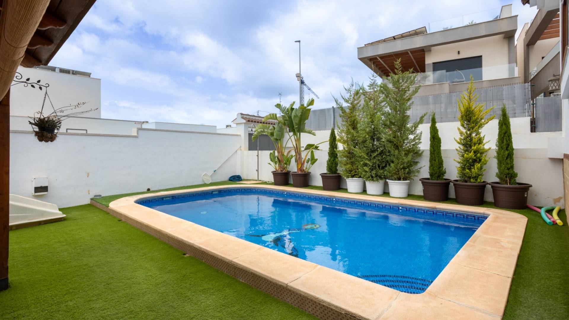 Second hand - Independent villa - Los Montesinos - La Herrada