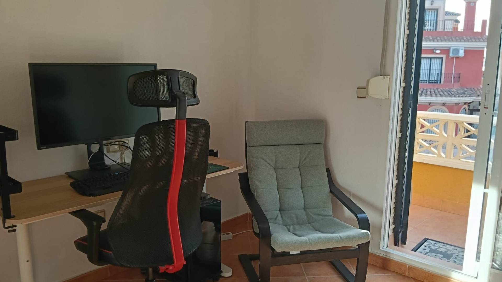 Second hand - Independent villa - Los Montesinos - La Herrada