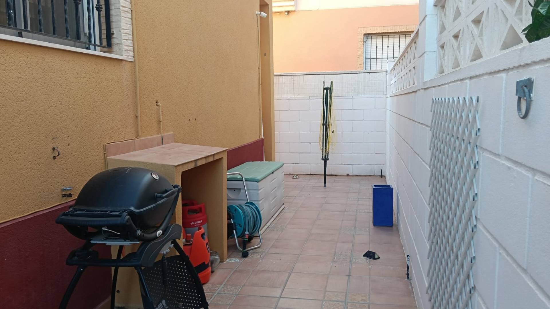 Second hand - Independent villa - Los Montesinos - La Herrada